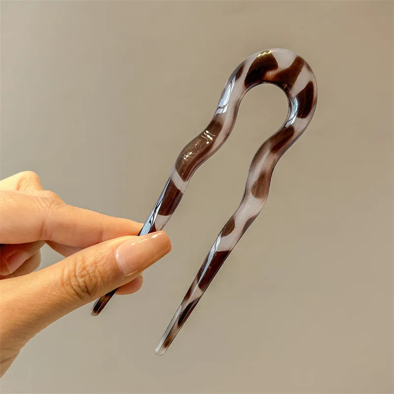 ✨Elora Hair™ U-Shaped Hair Fork – Chic Tortoiseshell Hairpin