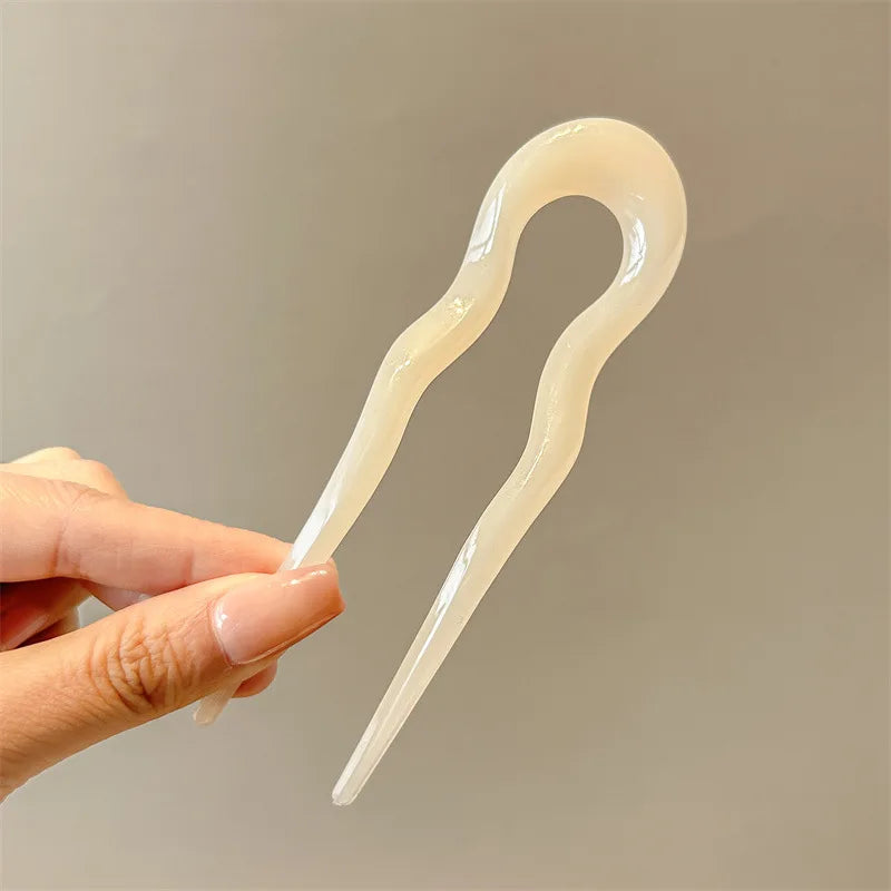 ✨Elora Hair™ U-Shaped Hair Fork – Chic Tortoiseshell Hairpin